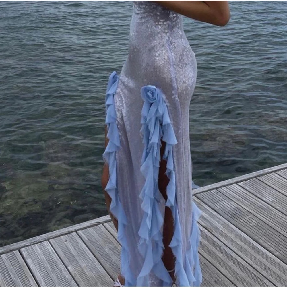 Helsa Nova Gown - Picture 5 of 15